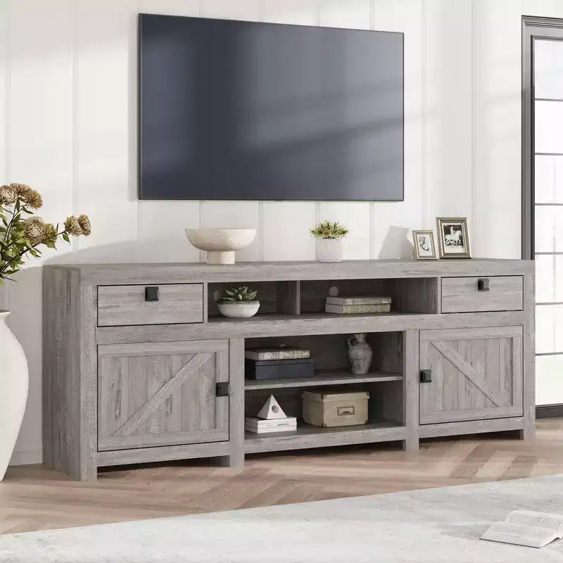Meuble TV de ferme pour téléviseurs de 75/80 pouces, meuble de divertissement de 70 pouces de long avec 4 tiroirs de rangement et 3 étagères ouvertes, consoles de télévision