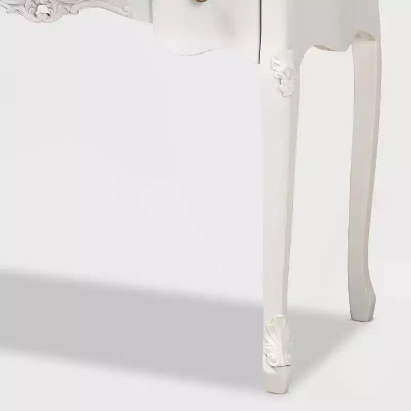 Console 3 tiroirs Sophie Small : Détails sculptés, poignées en laiton